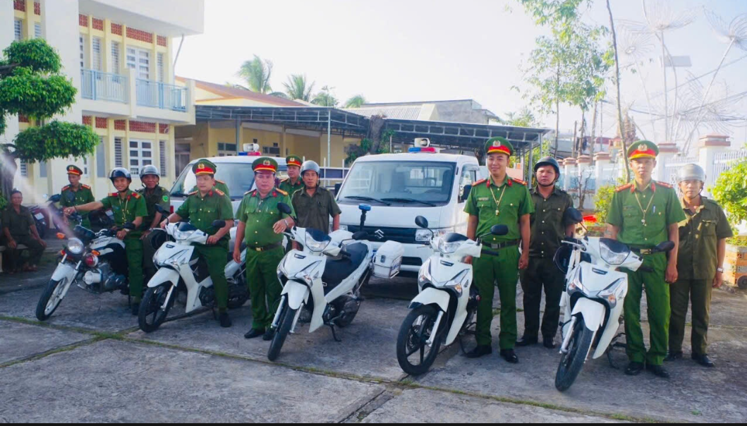 Công an phường Đông Thành ra quân cao điểm tấn công trấn áp tội phạm, bảo đảm an ninh trật tự 
