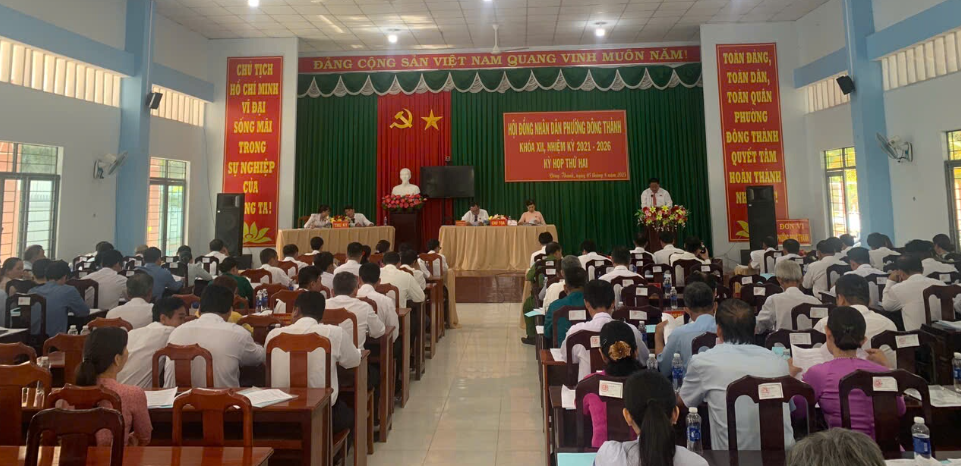 Kỳ họp lần thứ 2 Hội đồng nhân dân phường Đông Thành, khóa XII, nhiệm kỳ 2021 – 2026